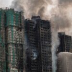 Sube a 65 el balance de muertos en incendio de Hong Kong, ya está bajo control