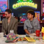 “Ya me tengo que ir”: Redes critican a Memo Villegas por no integrarse al humor de La Cotorrisa