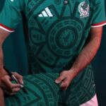 INAH cobró 41 mil pesos a Adidas para usar símbolo prehispanico en playera de la selección