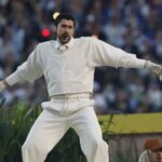 La playera de Zara del Super Bowl que Bad Bunny regaló ahora se vende en medio millón de pesos