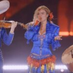 Karol G hace historia en Coachella al ritmo del ‘Son de la Negra’ con un mariachi de mujeres